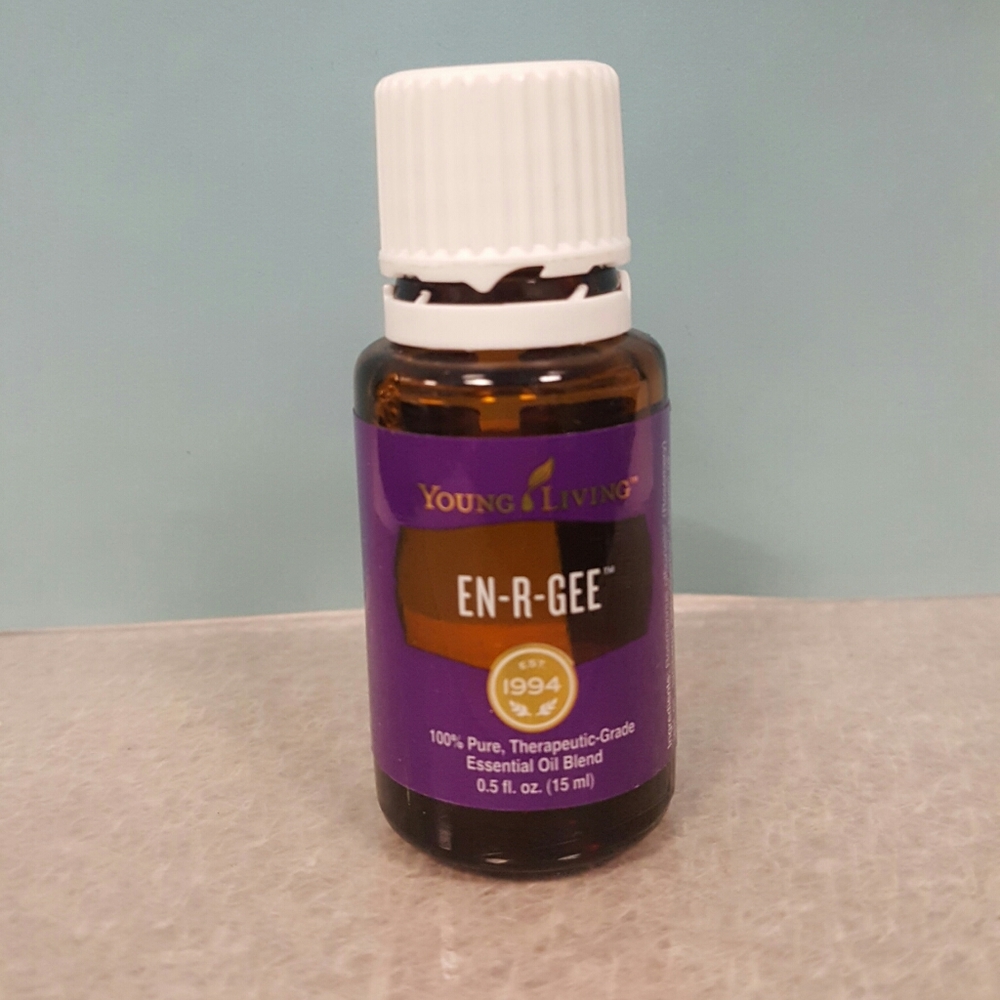 EN-R-GEE Young Living essential oil
